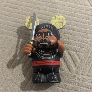 Disney Vinylmation Indiana Jones Swordsman rare